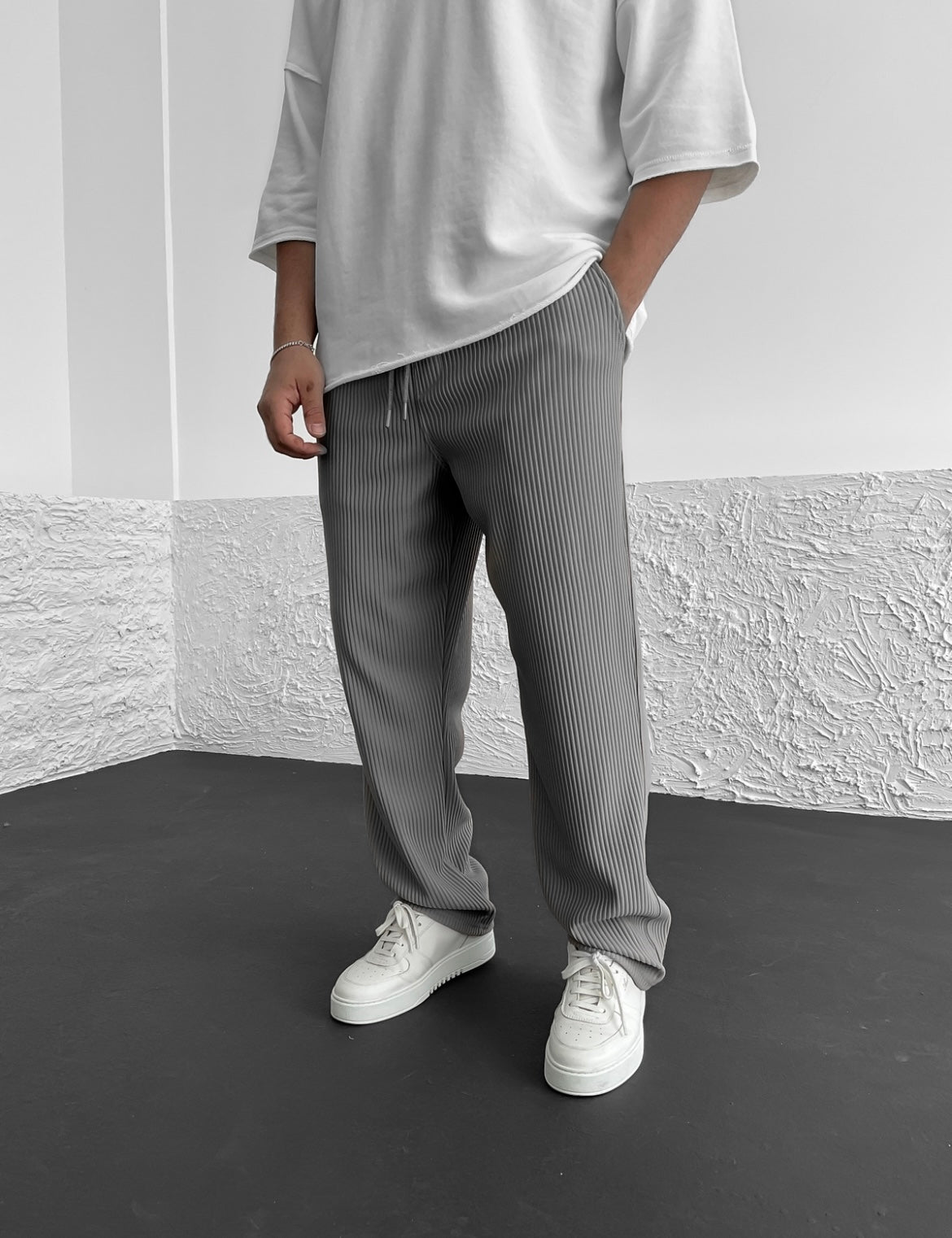 The "Rib-Tube" Baggy Trouser | Heavyweight Textured Knit