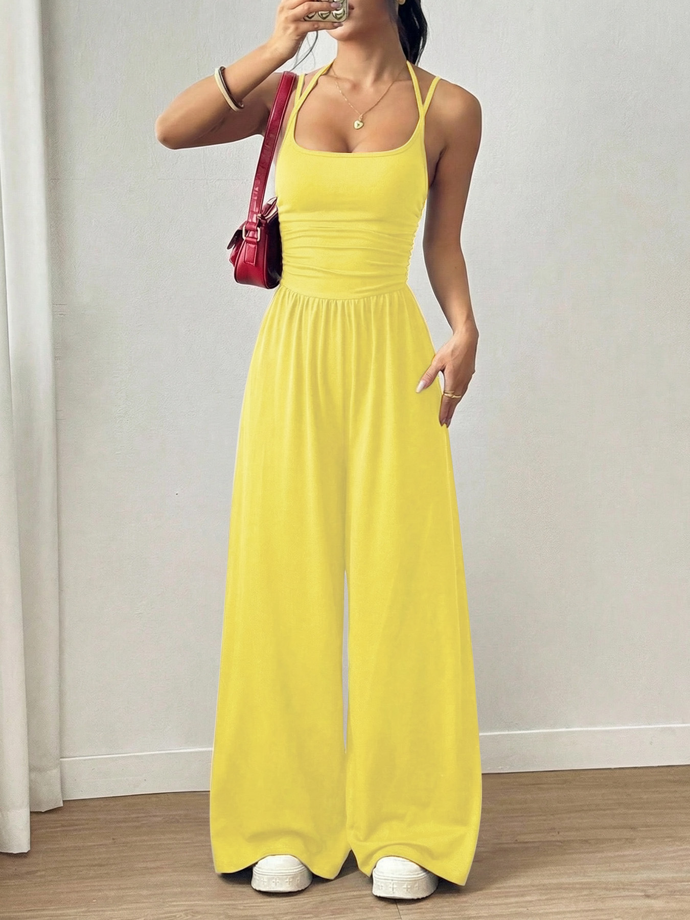 ☀️ Women's Summer Jumpsuit – Thin Straps, Fitted Waist, Wide Legs, Breathable and Slim Fit